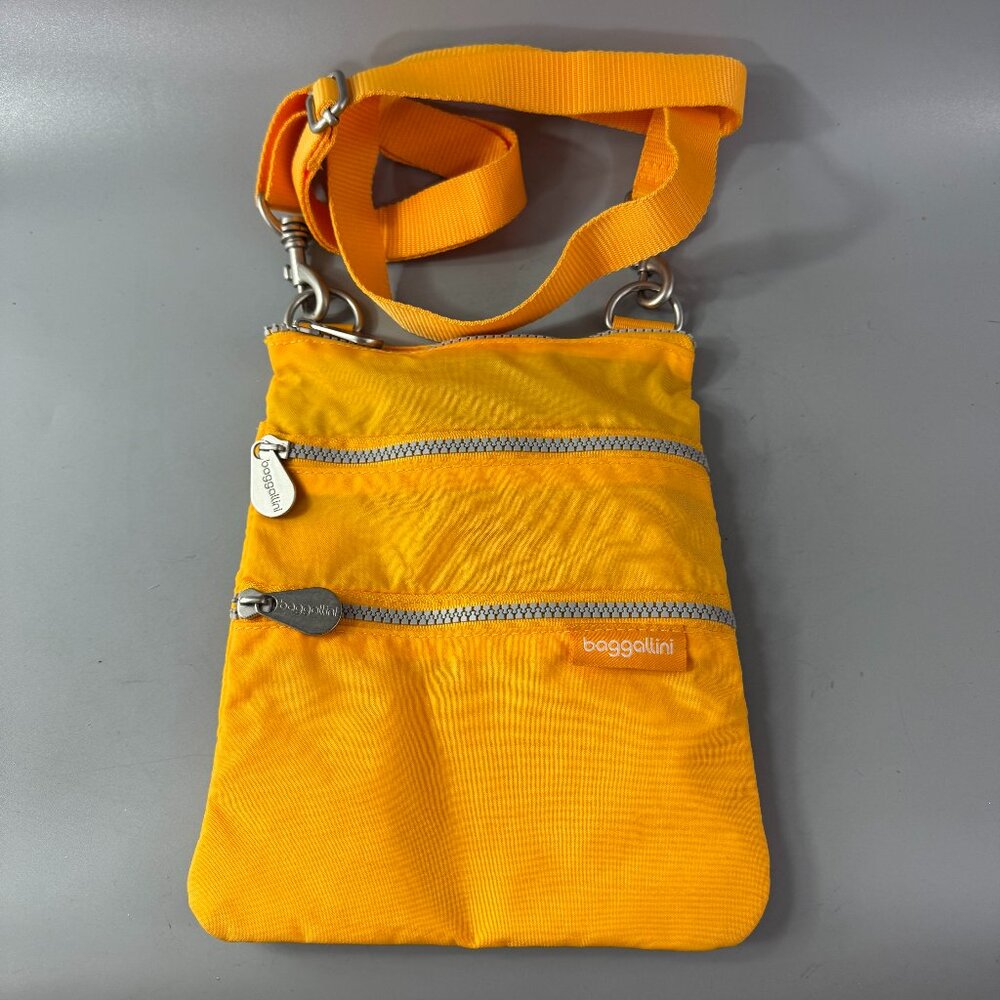 Baggallini Orange / Rust color Crossbody Bag